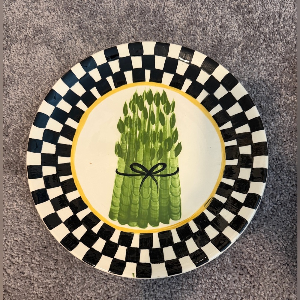 Checkered Plate w/ Asparagus Design Herring